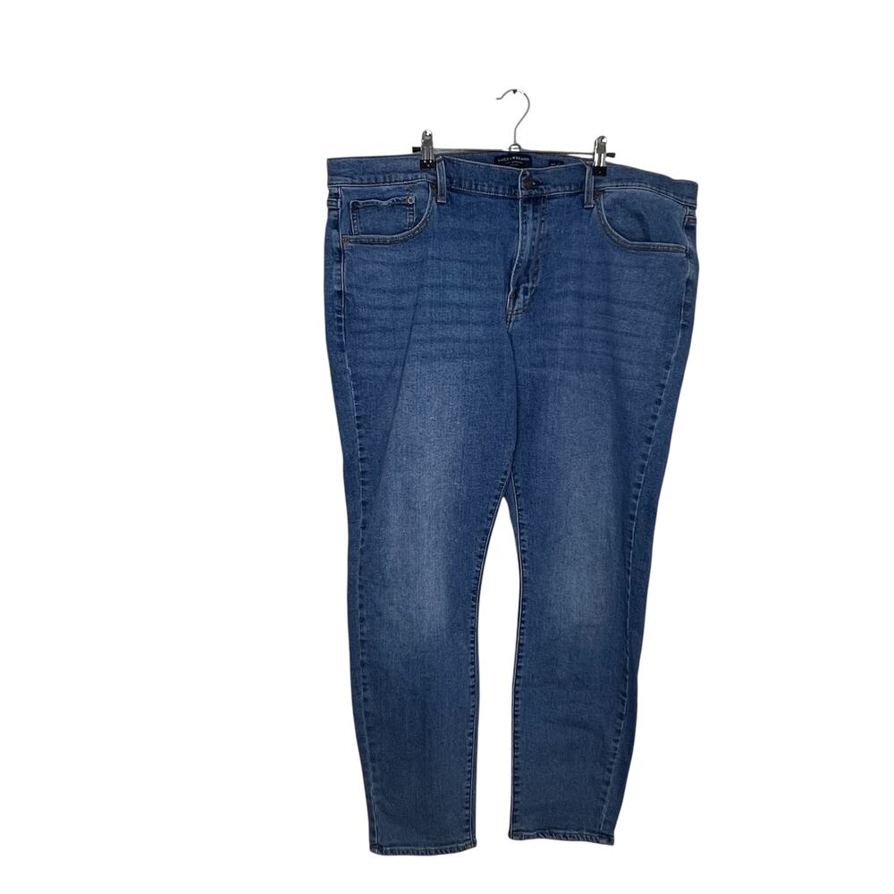 Lucky Brand Athletic Taper Blue Jean 411 Size 42x32